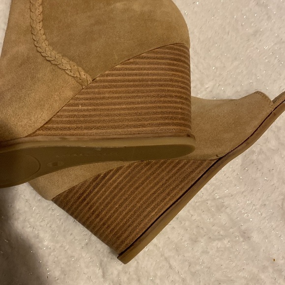 New Lucky Brand peep toe wedge booties size 8M - Picture 5 of 9
